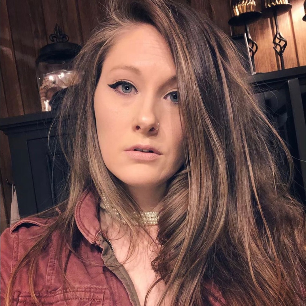 Meet your Posher, Sarah